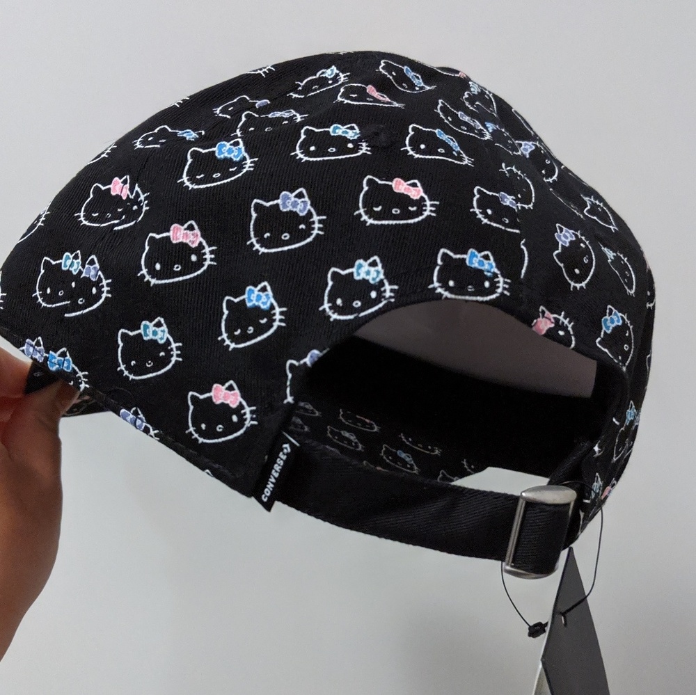 Hello Kitty X Converse Hat - Picture 7 of 8